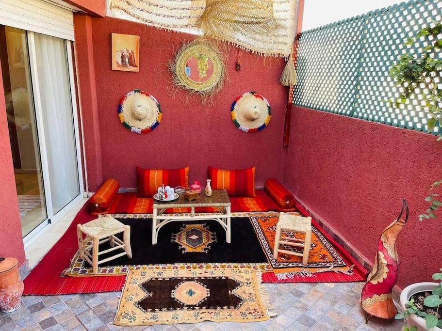 A 2 Minutes De Casa Finance City, Avec 2 Apartamento Casa Blanca