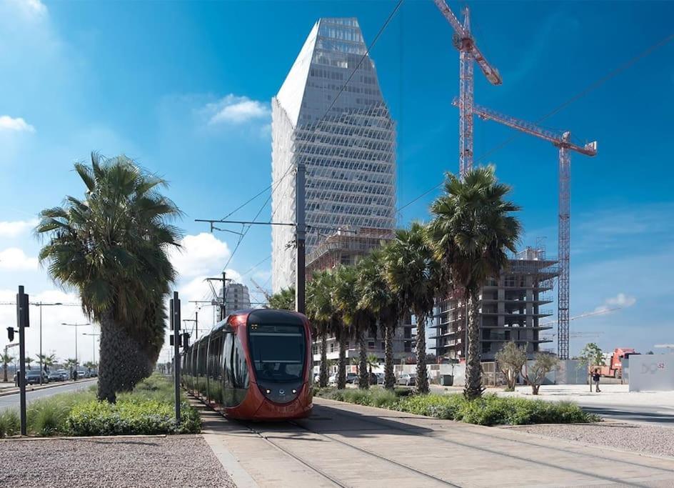 A 2 Minutes De Casa Finance City, Avec 2 Apartamento Casa Blanca